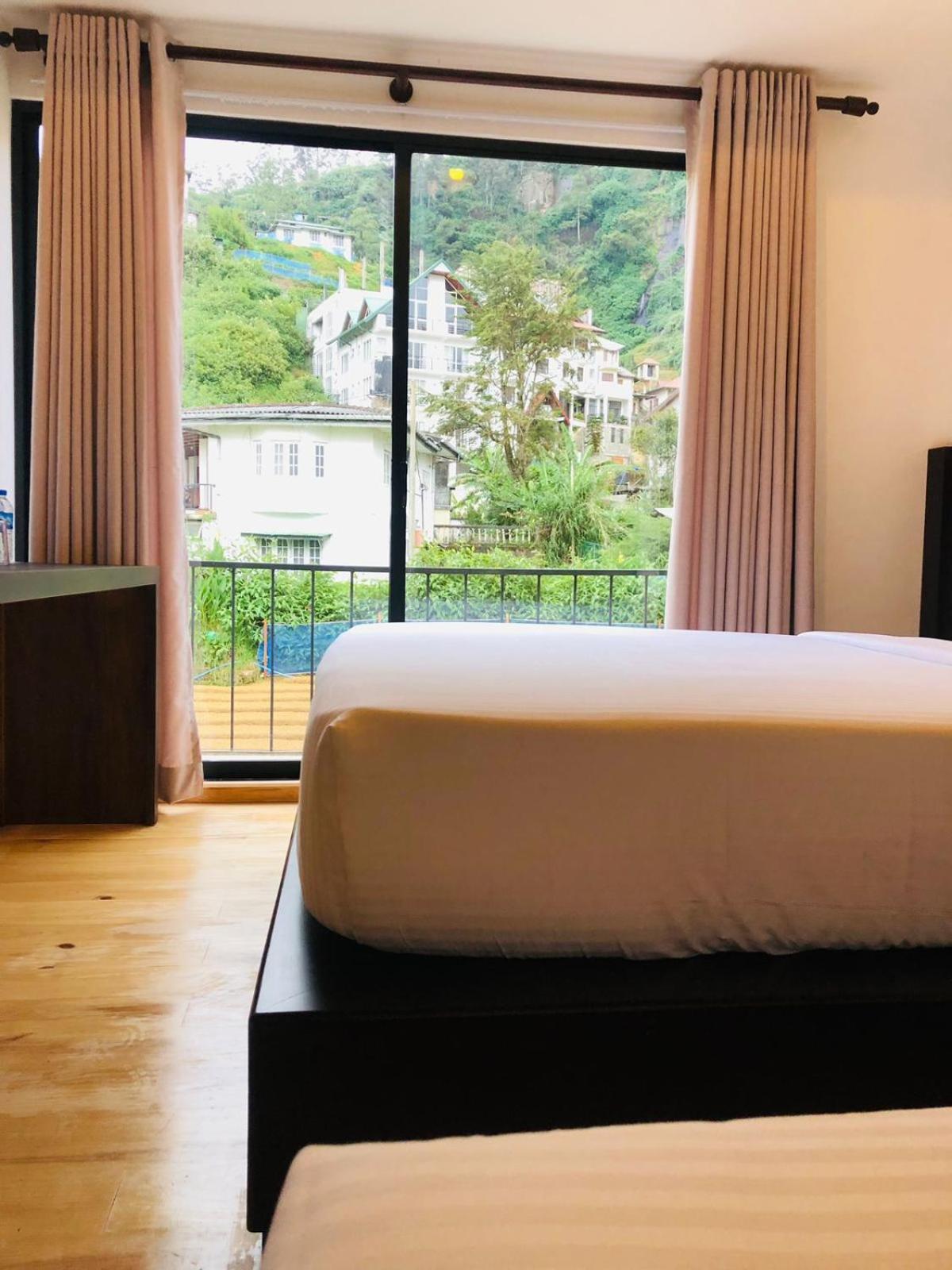 R21 Nuwara Eliya Hotell Exteriör bild