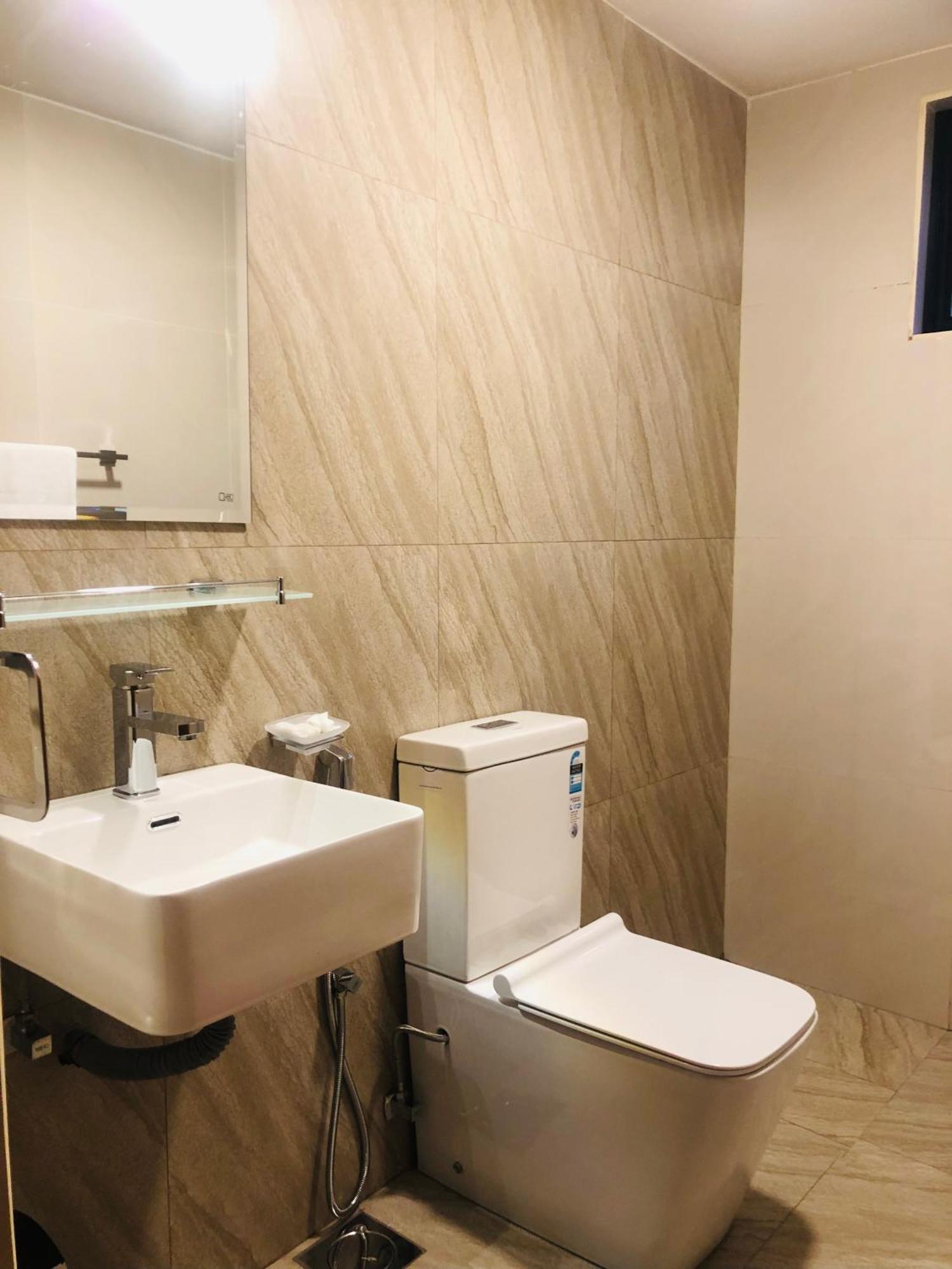 R21 Nuwara Eliya Hotell Exteriör bild