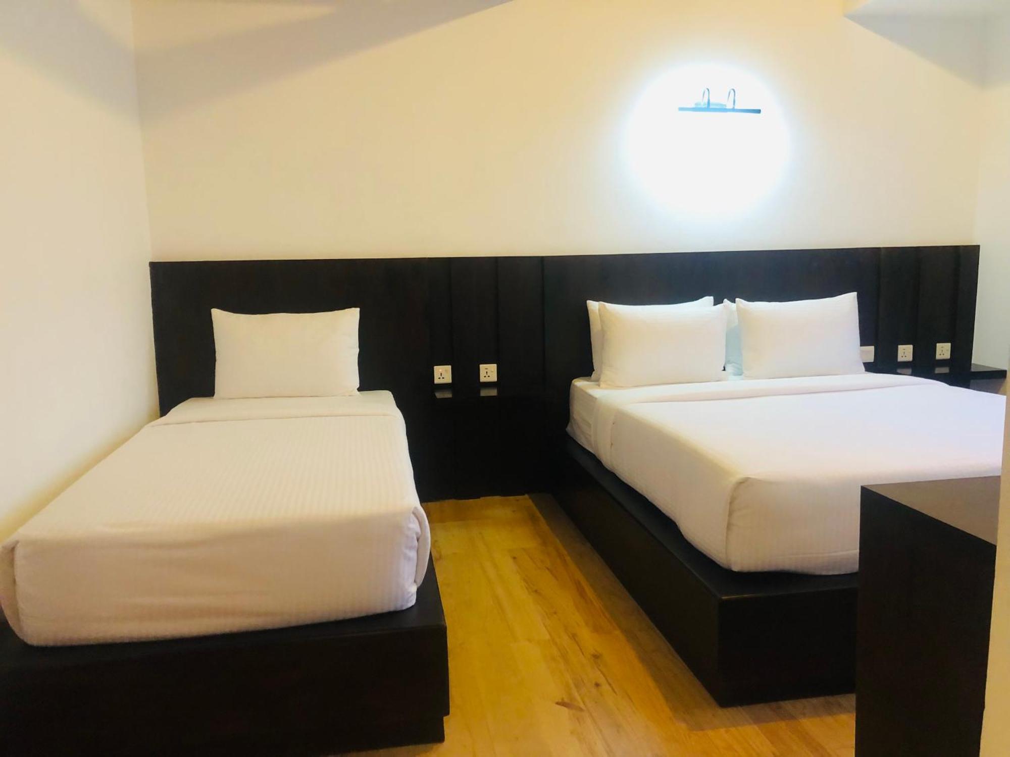 R21 Nuwara Eliya Hotell Exteriör bild