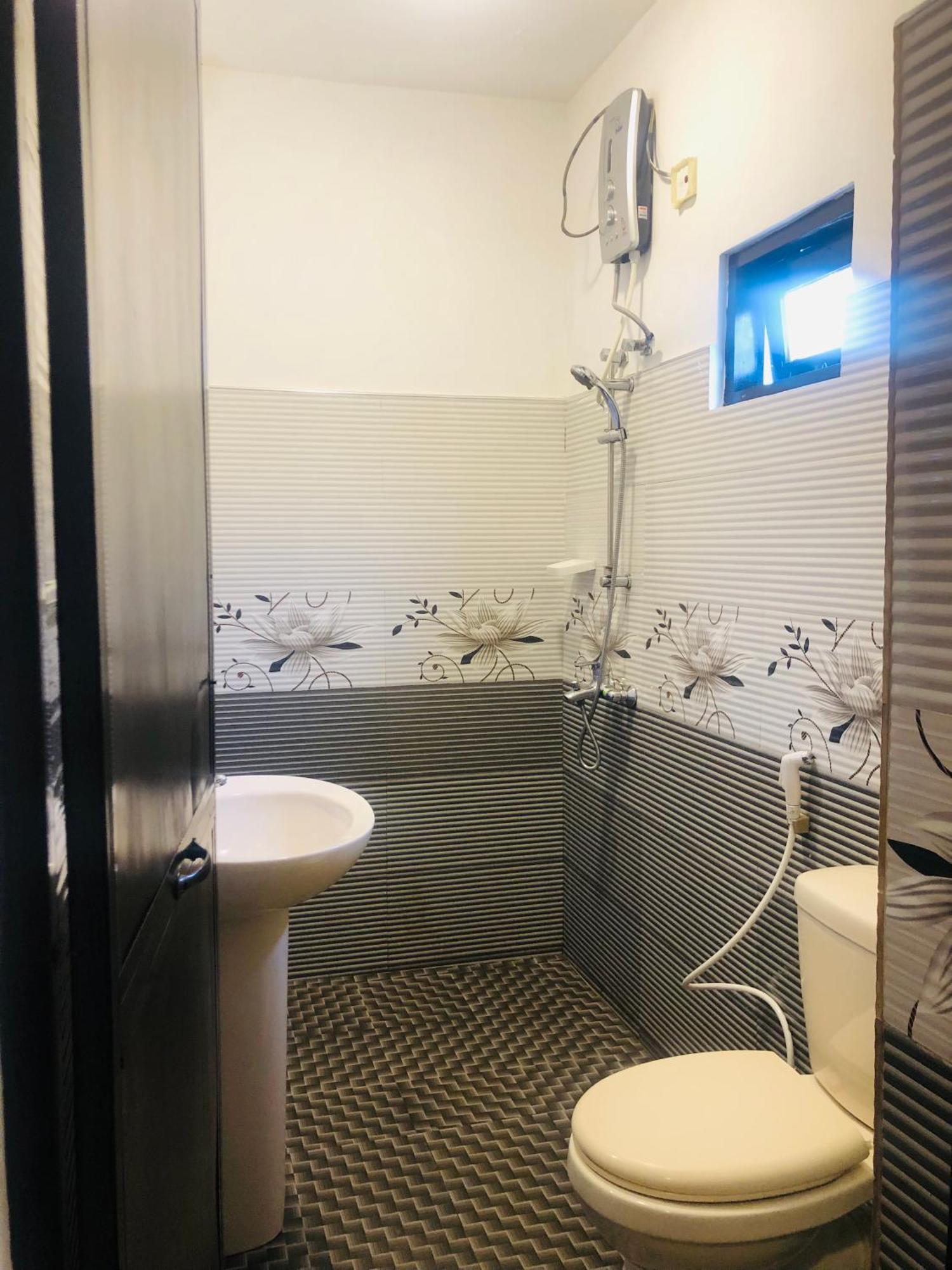 R21 Nuwara Eliya Hotell Exteriör bild